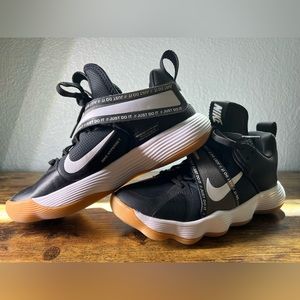 Nike HYPERSET Volleyball Shoes